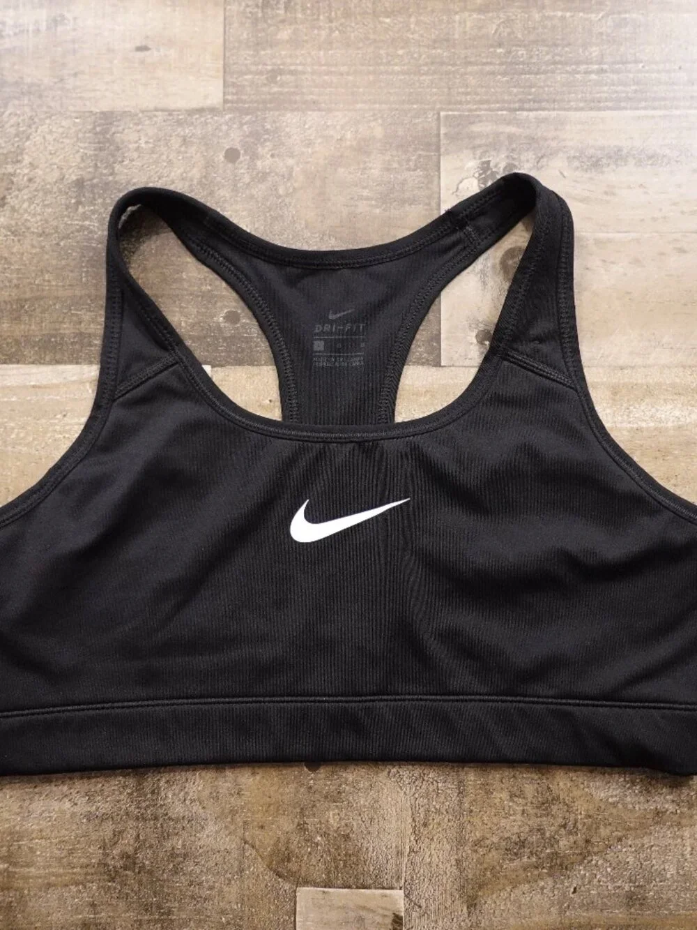 Nike Dri-FIT Swoosh Sports Bra Women's Large Black Medium Support Racerback